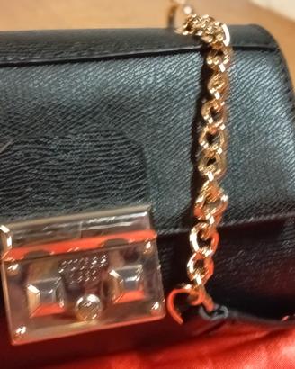 Pochette GUESS originale 