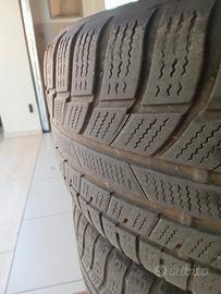 4 gomme e cerchi 205 55 16