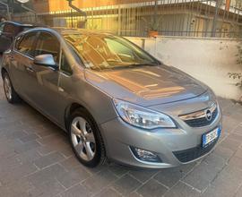 OPEL Astra 1.4 Turbo 140CV GPL Tech Cosmo