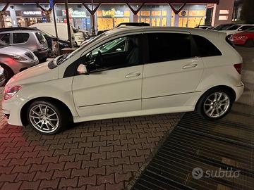 Mercedes Classe B del 2011 Euro 5  Perfetta