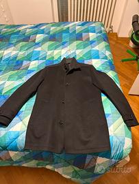Cappotto nero Hugo Boss originale