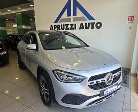 MERCEDES-BENZ GLA 200 d Automatic 4Matic Sport Plu