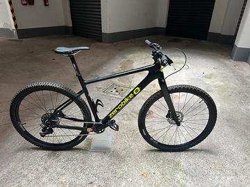 Gravel mtb carbonio