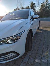 Golf 8 2.0 DSG