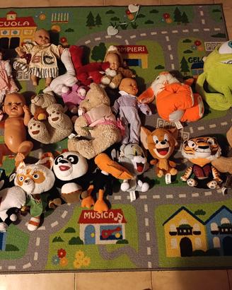 peluches e bambolotti giochi per bambini 