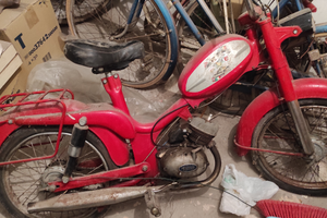 Ciclomotore d'epoca peripoli giulietta