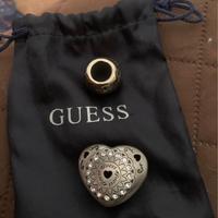 Ferma foulard Guess