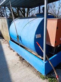 Cisterna gasolio da 3000 litri con tettoia