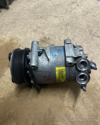 Compressore clima land rover 2015 EJ32-19D629-BC