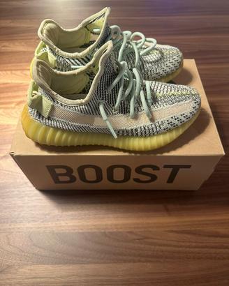 Yeeze boost 350 v2 n 38