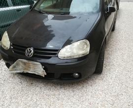 VOLKSWAGEN Golf 5ª serie - 2005