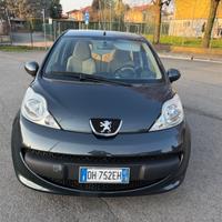 Peugeot 107 1.0 68CV 5p. Desir
