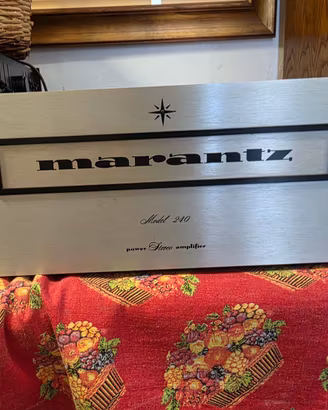 Amplificatore marantz 240