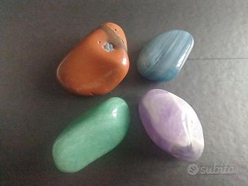 Minerali: agata, diaspro, avventurina, ametista