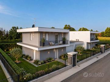 Villa di 175 m² con 4 locali e box auto doppio a S