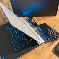 Alienware X17 R2 17'' 4k 2022 (gaming)