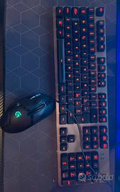 Mouse e tastiera logitech da gaming