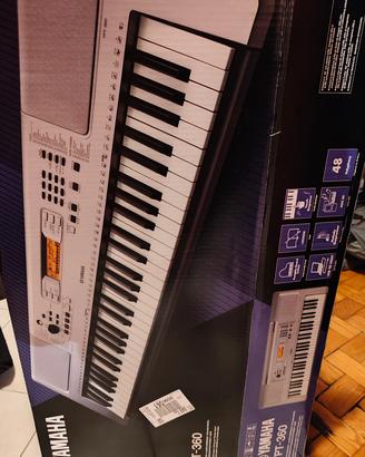  Tastiera Yamaha YPT-360 