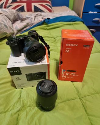 Mirrorless Sony A6000 + 2 obiettivi