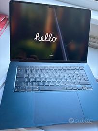 Macbook air m3 15” 256gb ram 10 core