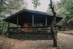 Chalet Sull'Etna immerso nel verde