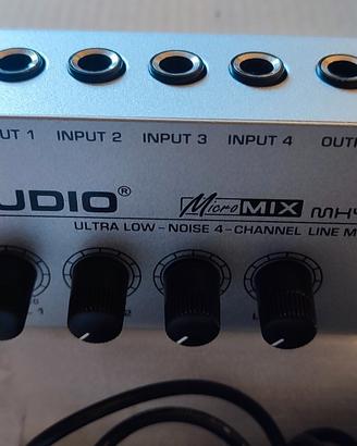 mini mixer 4IN 1OUT