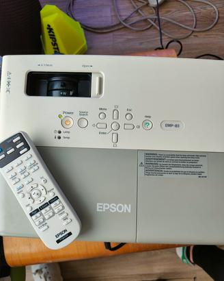 Videoproiettore  Epson EMP -83  (496h di lampada)
