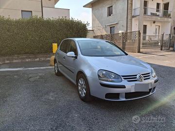 Golf V 2004 1.9 tdi comfortline grigia