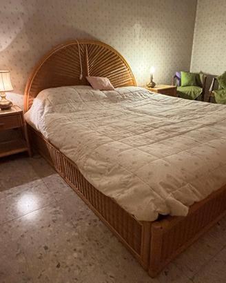 letto matrimoniale in vimini con comodini 