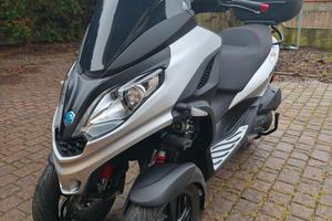 Piaggio MP 3 300 HPE Sport