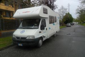Camper mansardato