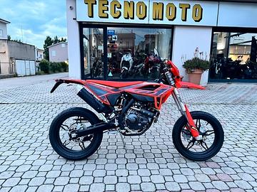 Beta RR Motard 125 T - FINANZIAMENTO