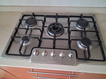 piano cottura Candy 5 fuochi, 74 cm