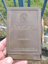 CALCOLATORE MECCANICO D'EPOCA ADDIATOR
