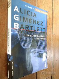 Un barco cargado de arroz