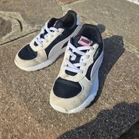 Scarpe bimba Puma n.27