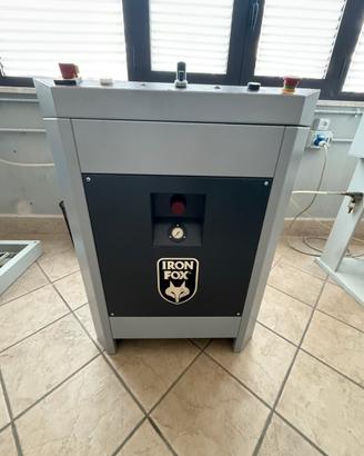 Pressa suole IRON FOX AS 1450 – anno 2021