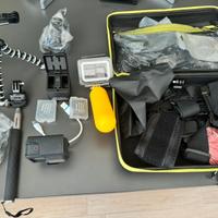 gopro con accessori