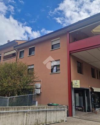 NEGOZIO A SASSO MARCONI