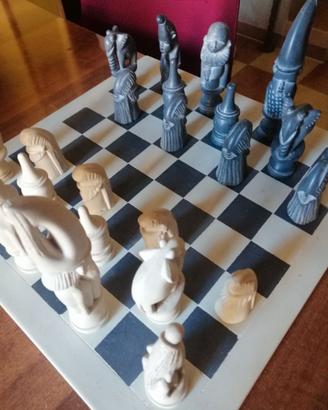 scacchiera africana in polvere di marmo