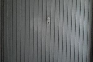 Garage disponibile da aprile