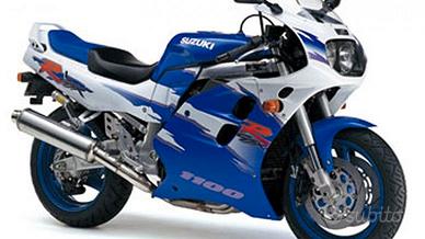 SUZUKI GSXR 1100 ricambi vari