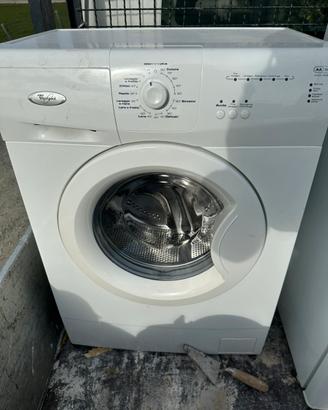 Whirpool lavatrice salvaspazio