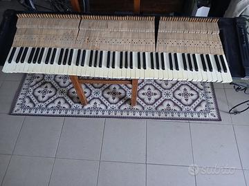 Pianoforte tastiera e meccanica