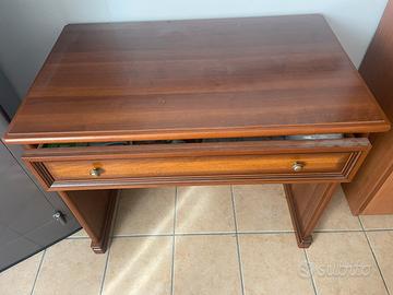Scrivania il legno