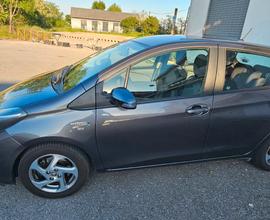 TOYOTA Yaris Hybrid 1.5 Active - Anno 2016