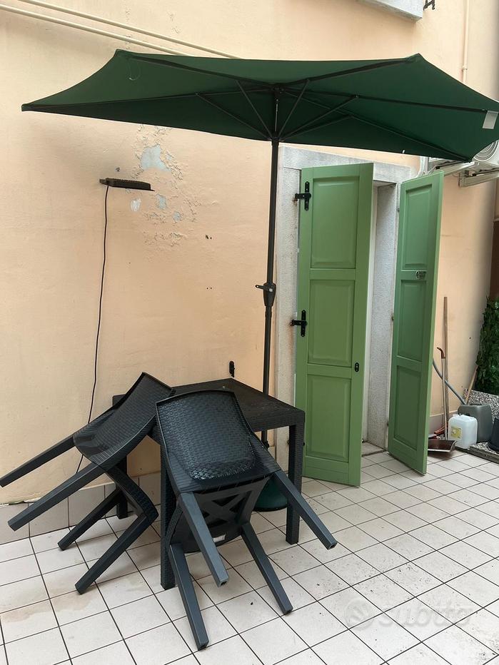 set Algida tavolo con sedie Giardino e Fai da te In vendita a Varese