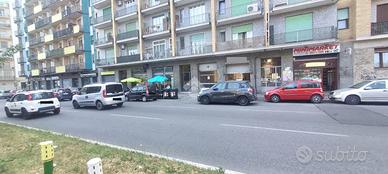NEGOZIO A TORINO