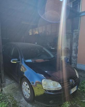 Golf 5 2000  140hp 4 ruote motrici