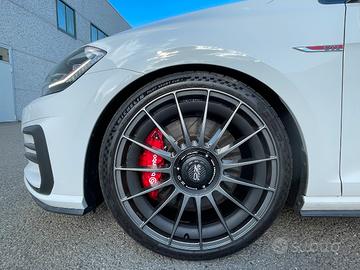 cerchi Oz superturismo aero 8.5 x 19 et 45
